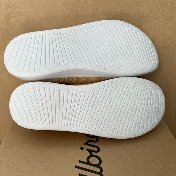 Allbirds Women's Tree Skipper Luxe in Beige Size 8 NIB - Picture 6 of 9